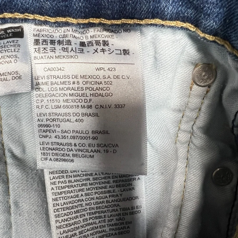 Levi 505 Jeans Men's Size 34x31* (tag 34x32) Blue Straight Leg‎ Mid Rise
